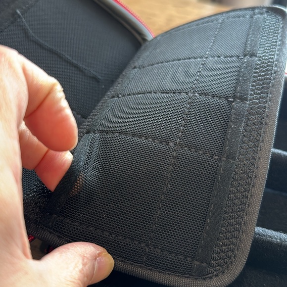 SMATREE Tech Organizers (for cords, adapters, computer accessories etc.) - Picture 7 of 10